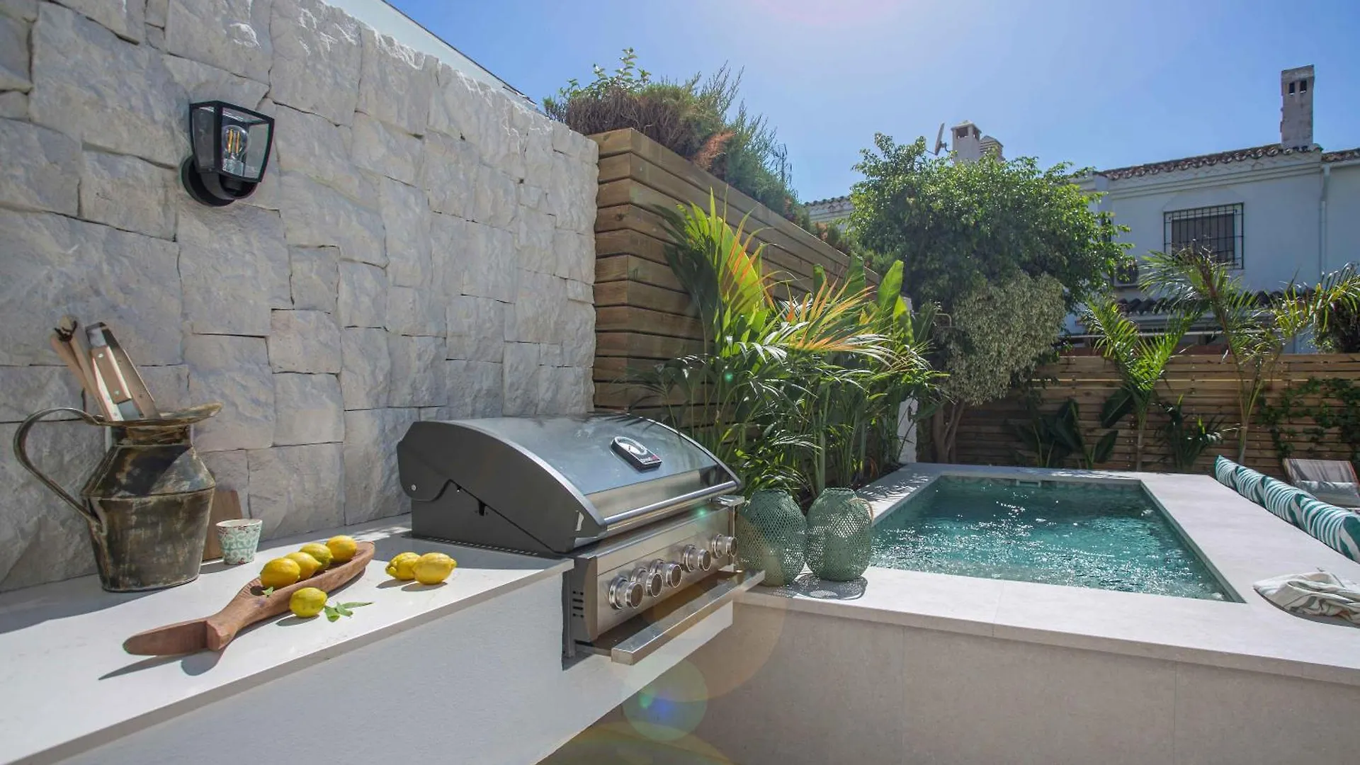 Vacation Marbella I Casa Savia, Private Heated Pool, Luxury Interiors, 10Min Walk To The Beach 0*,  Spanien