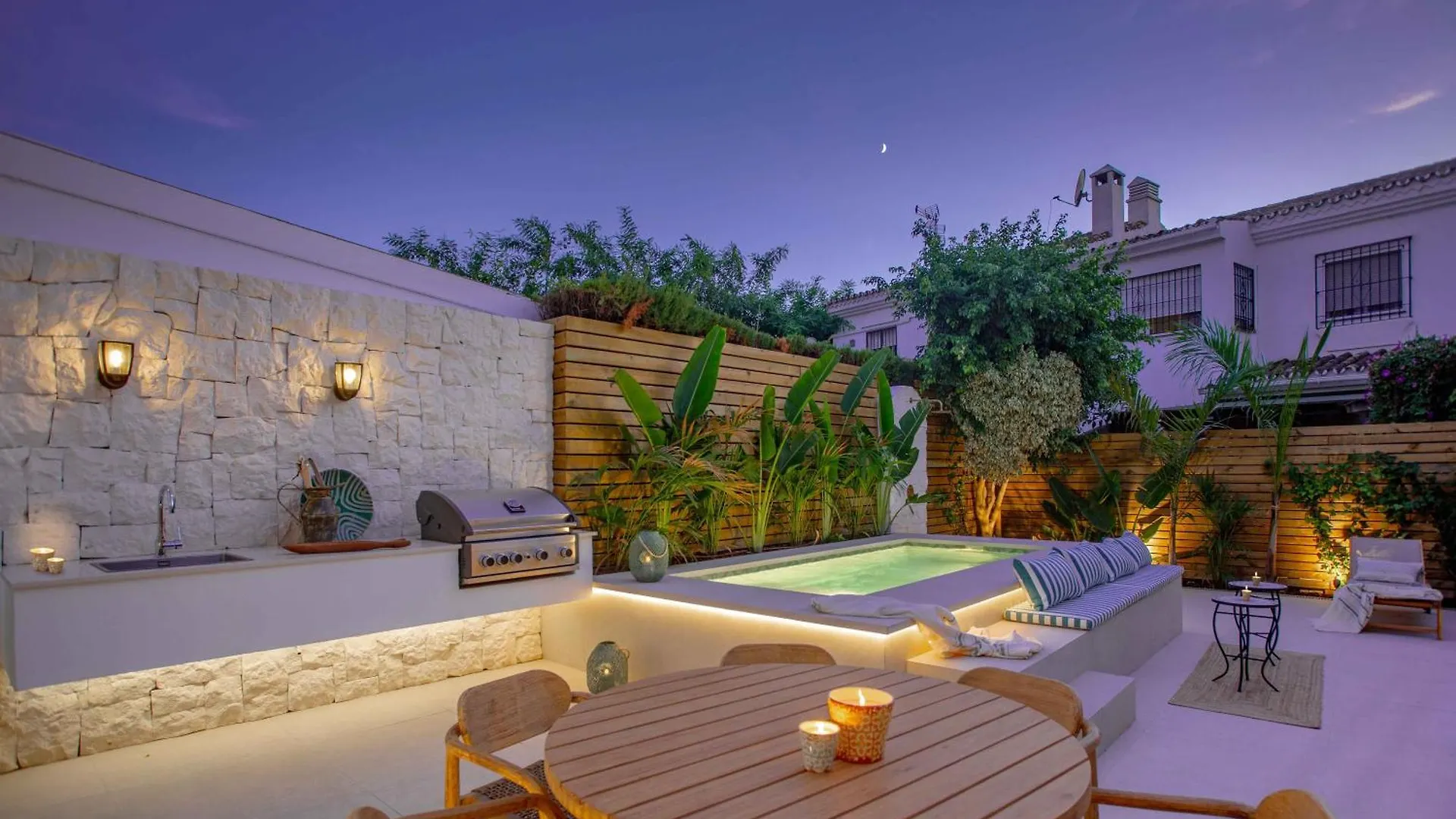 Vacation Marbella I Casa Savia, Private Heated Pool, Luxury Interiors, 10Min Walk To The Beach