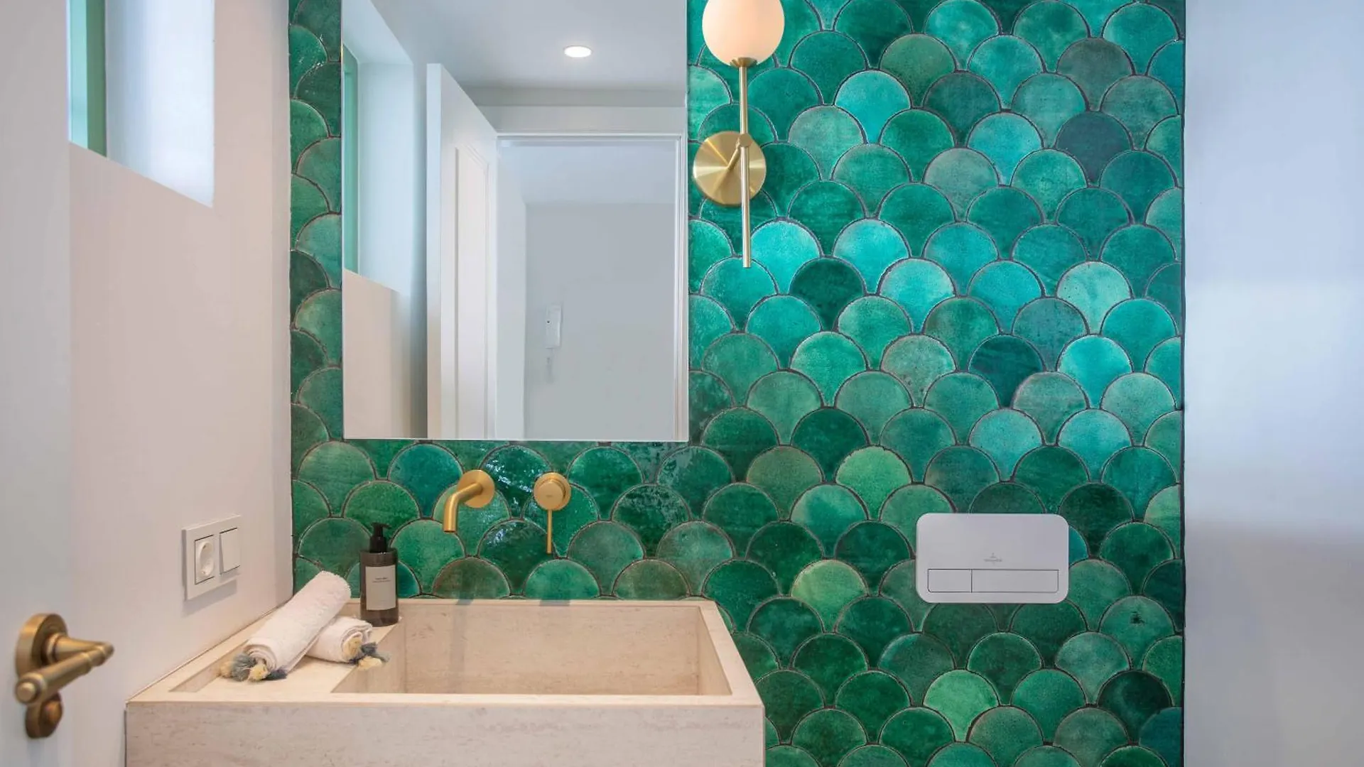Casa de Férias Vacation Marbella I Casa Savia, Private Heated Pool, Luxury Interiors, 10Min Walk To The Beach